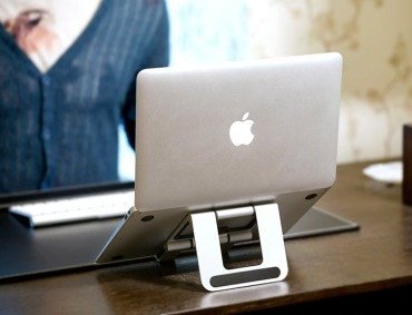 Ridge Stand by Bitemyapple for Macbook Air/Pro and iPad